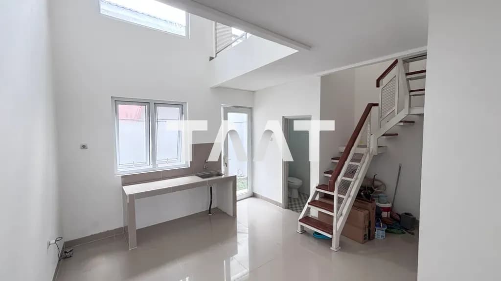 Modern Residence Sawangan Image 2