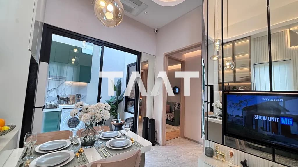 Modern Townhouse Sawangan Image 2